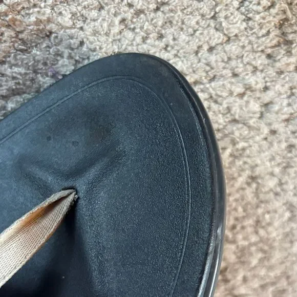 OluKai Black and Cream Women's Sandals - Picture 5 of 8